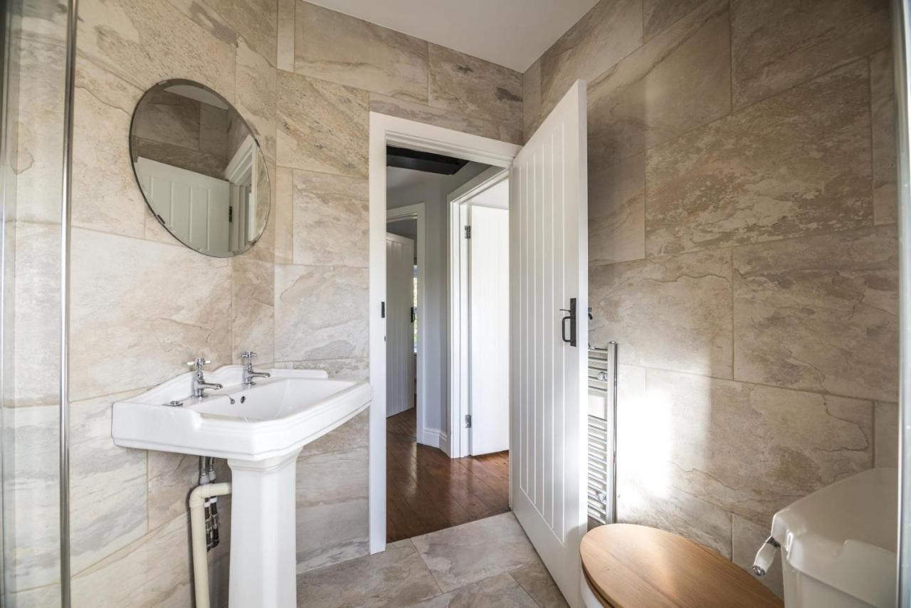 Barn Conversion - Hot Tub - Penally - Tenby Buitenkant foto
